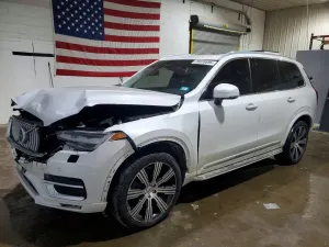Volvo XC90 2.0L 4 2021