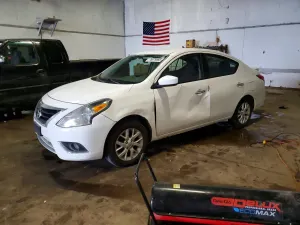 Nissan Versa S 1.6L 4 2017