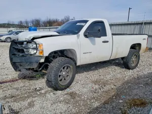 Chevrolet Silverado 1500 K2500 HEAVY DUTY 6.6L 8 2011