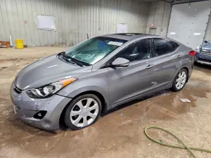 Hyundai Elantra 1.8L 4 2013