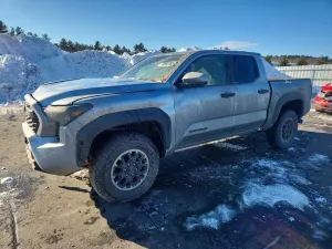 Toyota Tacoma 2.4L 4 2025