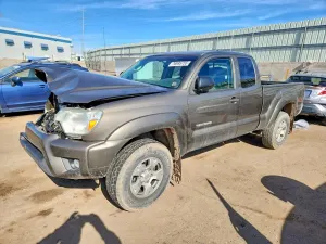 Toyota Tacoma ACCESS CAB 4.0L 6 2015