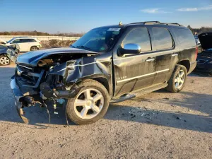 Chevrolet Tahoe K1500 LTZ 5.3L 8 2011