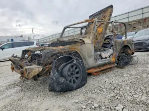 Jeep Wrangler 3.6L 6 2013