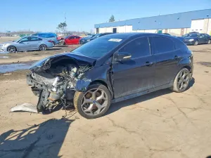Ford Focus 2.0L 4 2017
