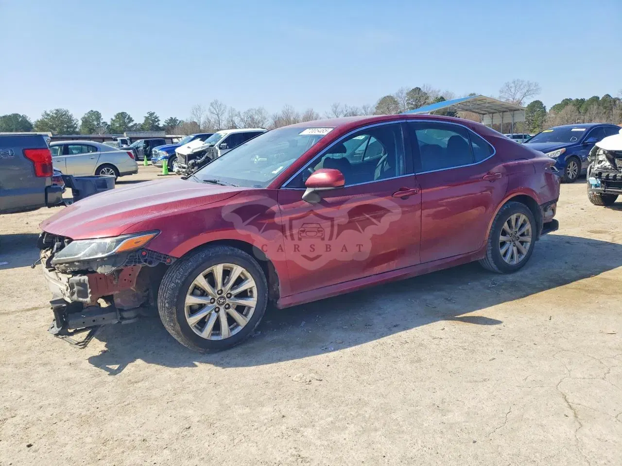 Toyota Camry LE 2.5L 4 2020