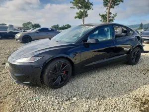 Tesla Model 3 2025