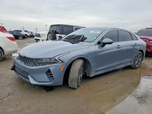 Kia K5 LXS 1.6L 4 2021
