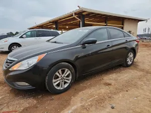 Hyundai Sonata GLS 2.4L 4 2013