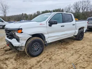 Chevrolet Silverado 1500 2.7L 4 2024