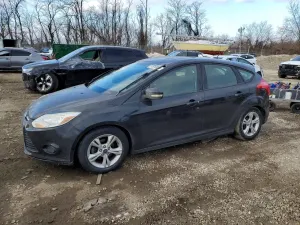 Ford Focus SE 2.0L 4 2014