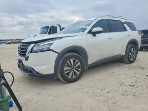Nissan Pathfinder SL 3.5L 6 2023