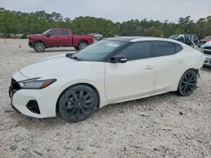 Nissan Maxima SR 3.5L 6 2021