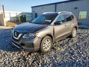 Nissan Rogue S 2.5L 4 2018