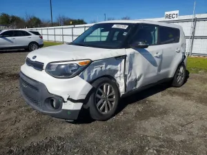 Kia Soul + 2.0L 4 2019