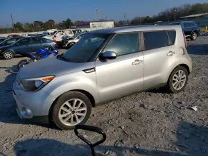 Kia Soul + 2.0L 4 2017