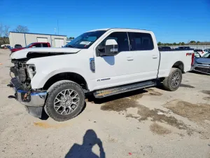 Ford F-250 SUPER DUTY 6.7L 8 2021