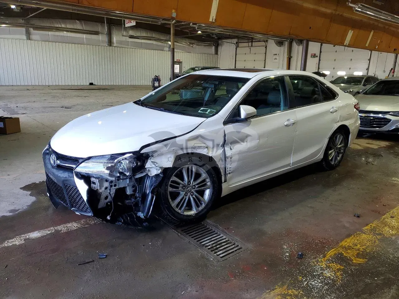 Toyota Camry LE 2.5L 4 2017