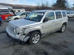 Jeep Patriot SPORT 2.4L 4 2013