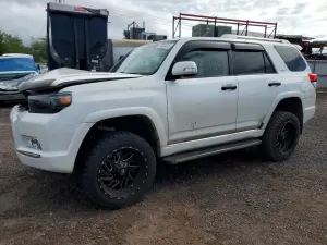 Toyota 4Runner SR5 4.0L 6 2011
