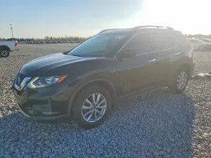 Nissan Rogue S 2.5L 4 2020