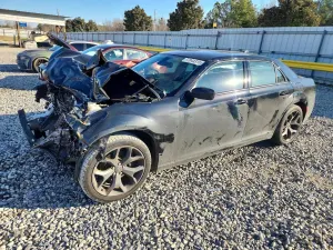 Chrysler 300 TOURING 3.6L 6 2023