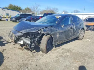 Mazda 3 2.0L 4 2016