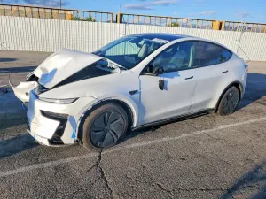 Tesla Model Y 2026
