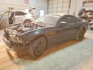 Ford Mustang 3.7L 6 2014