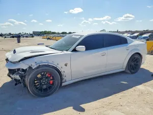 Dodge Charger SRT HELLCAT 6.2L 8 2021