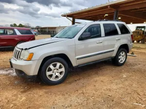 Jeep Grand Cherokee LAREDO 4.7L 8 2009