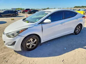 Hyundai Elantra 1.8L 4 2015