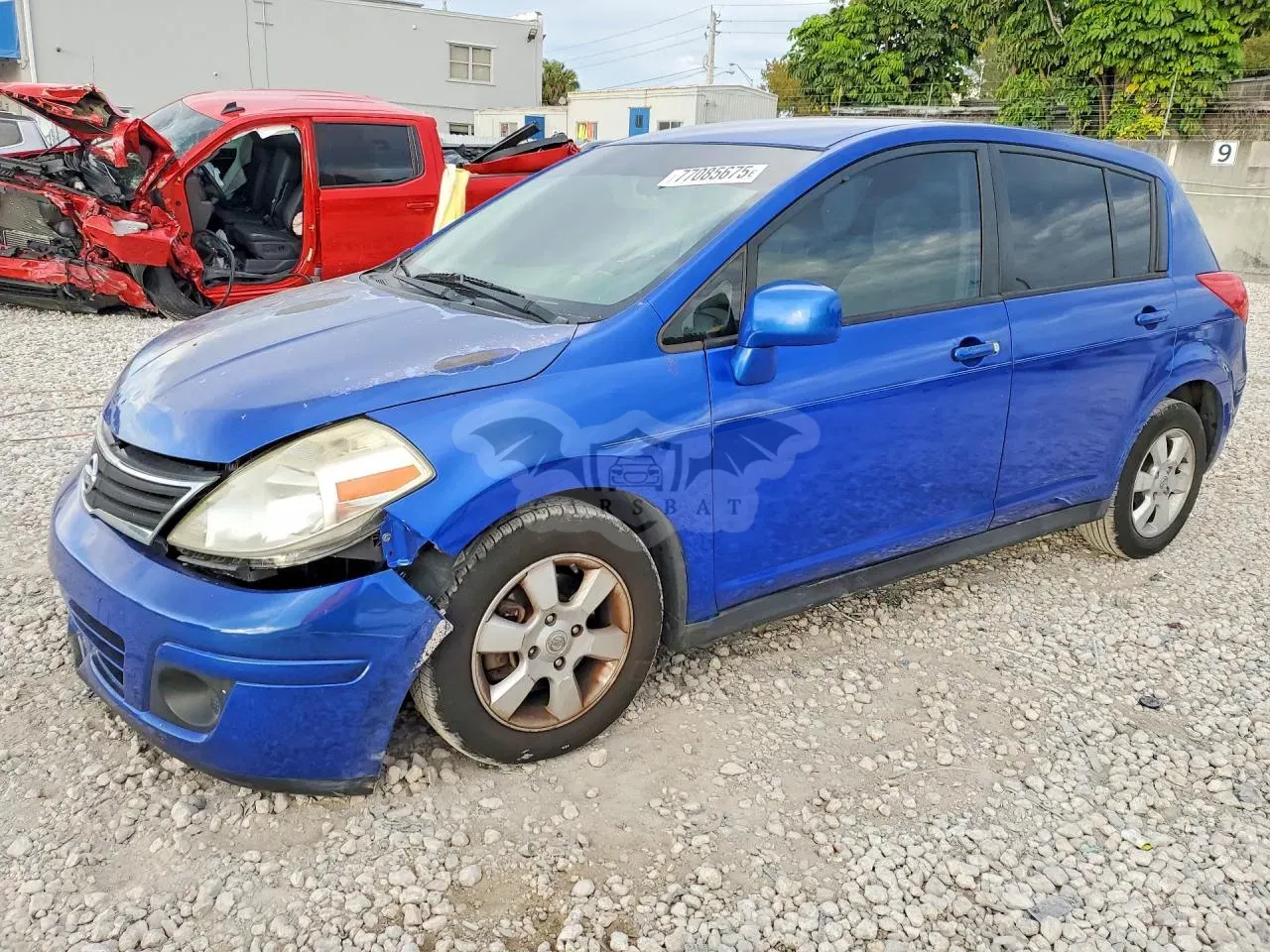 Nissan Versa S 1.8L 4 2012