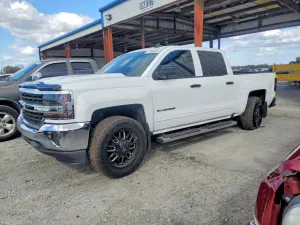 Chevrolet Silverado 1500 C1500 LT 5.3L 8 2017