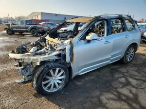 Volvo XC90 2.0L 4 2016