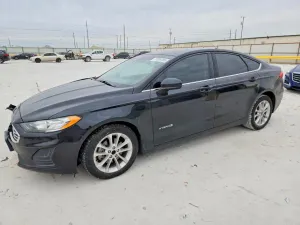 Ford Fusion SE 2.0L 4 2019