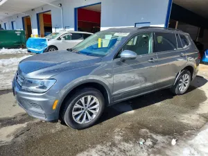 Volkswagen Tiguan S 2.0L 4 2020