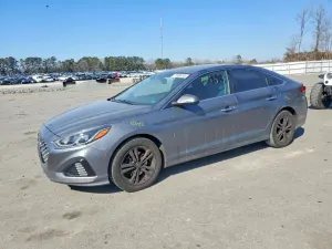 Hyundai Sonata LIMITED 2.4L 4 2019