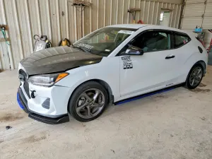 Hyundai Veloster BASE 2.0L 4 2019