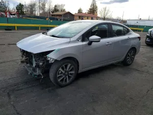 Nissan Versa SV 1.6L 4 2021