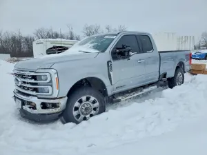 Ford F-350 6.7L 8 2023