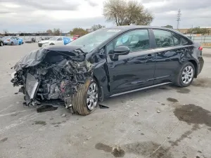 Toyota Corolla LE 2.0L 4 2026