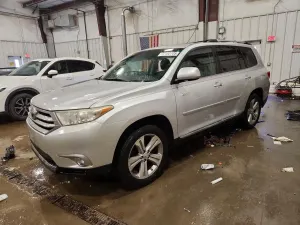 Toyota Highlander LIMITED 3.5L 6 2011