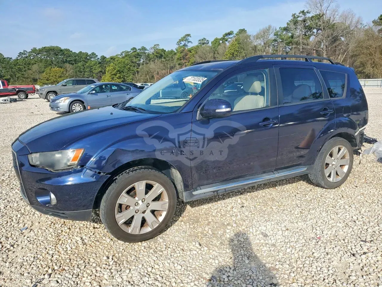 Mitsubishi Outlander SE 2.4L 4 2010