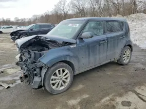 Kia Soul + 2.0L 4 2018