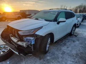 Toyota Highlander HYBRID LIMITED 2.5L 4 2023