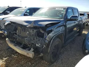 Toyota Tundra CREWMAX SR 3.4L 6 2023