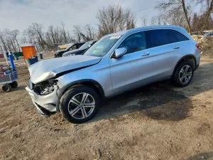 Mercedes-Benz GLC 300 2.0L 4 2022