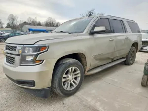 Chevrolet Suburban K1500 LT 5.3L 8 2015