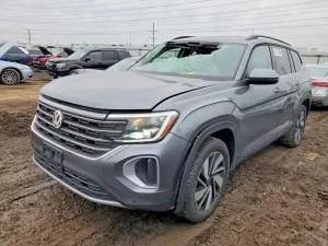 Volkswagen Atlas SE 2.0L 4 2024